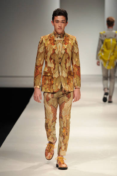 <strong>第2回メンズファッションウィーク・シンガポール（MFWS 2012）</strong>　「MATTHEW MILLER（マシュー ミラー）」