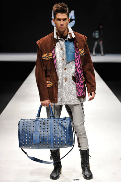 <strong>第2回メンズファッションウィーク・シンガポール（MFWS 2012）</strong>　「MCM（エムシーエム）」