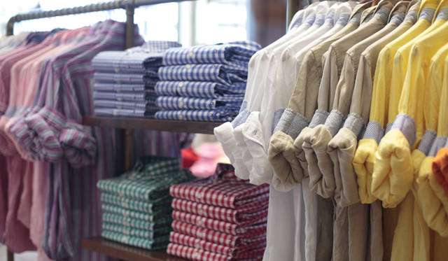 <strong>TOMMY HILFIGER｜トミー・ヒルフィガー</strong>　春らしく爽やかな色合いのシャツも勢ぞろい