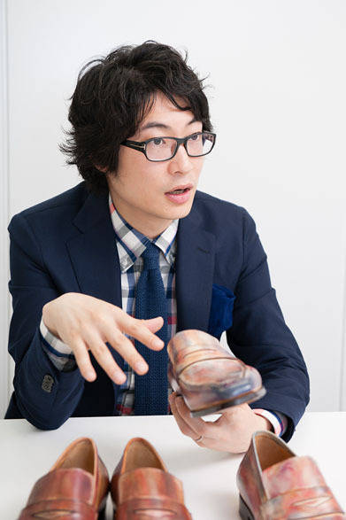 <strong>BARNEYS NEW YORK｜バーニーズ　ニューヨーク</strong>　メンズ担当マーチャンダイザー 竹内友一氏