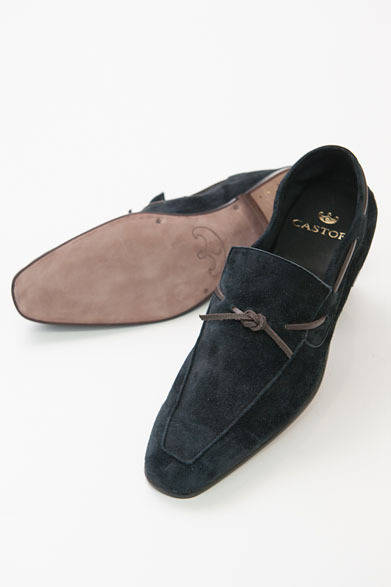 <strong>BARNEYS NEW YORK｜バーニーズ　ニューヨーク</strong>　スリッポン6万6150円（カストーリ／バーニーズ　ニューヨーク）