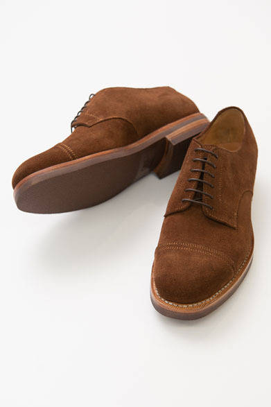 <strong>BARNEYS NEW YORK｜バーニーズ　ニューヨーク</strong>　ストレートチップ3万9900円（ペグマン／バーニーズ　ニューヨーク）