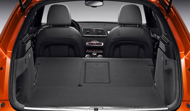 <strong>Audi Q3｜アウディQ3</strong>　（写真は本国仕様）