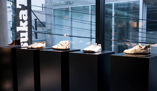 <strong>Onitsuka Tiger｜オニツカタイガー</strong>　「オニツカタイガー表参道」2階