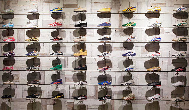 <strong>Onitsuka Tiger｜オニツカタイガー</strong>　「オニツカタイガー表参道」1階