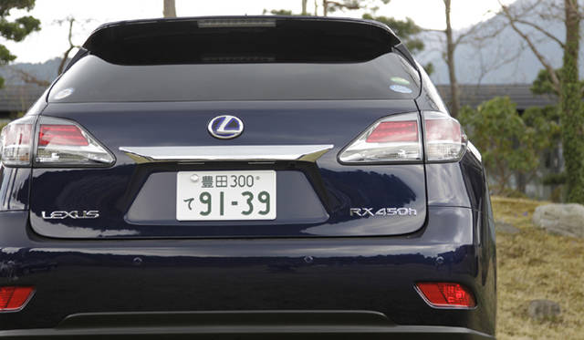 <strong>LEXUS RX450h｜レクサス RX450h</strong>