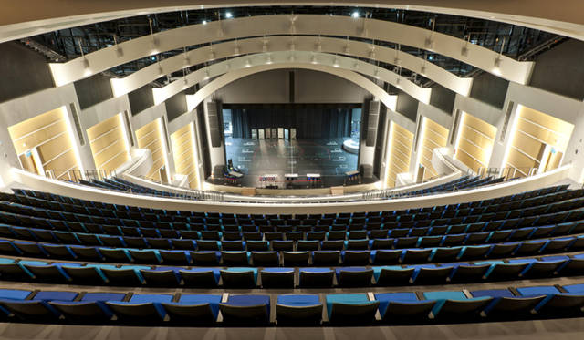 <strong>Marina Bay Sands Singapore｜マリーナ・ベイ・サンズ</strong>　ブロードウェイミュージカルも楽しめる大シアター