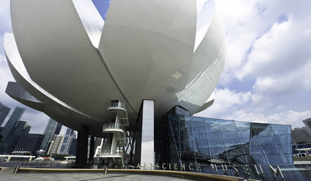<strong>Marina Bay Sands Singapore｜マリーナ・ベイ・サンズ</strong>　「ArtScienceミュージアム」
