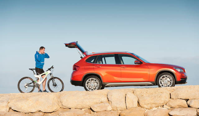 <strong>BMW X1｜ビー・エム・ダブリュー X1</strong>