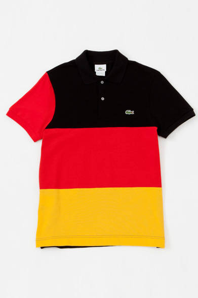 <strong>LACOSTE｜ラコステ</strong>　“FLAGS” 1万3650円（ラコステ／ファブリカ）