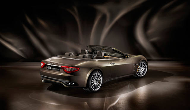 <strong>Maserati GranCabrio FENDI｜マセラティ グランカブリオ フェンディ</strong>