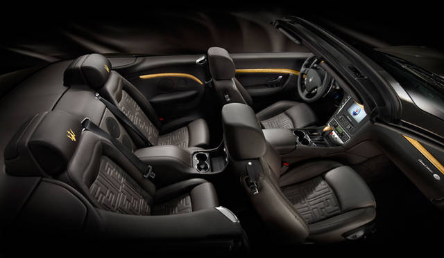 <strong>Maserati GranCabrio FENDI｜マセラティ グランカブリオ フェンディ</strong>