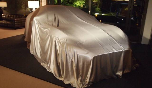 <strong>Maserati GranCabrio FENDI｜マセラティ グランカブリオ フェンディ</strong>　イタリア大使館にて公開されたデモカー