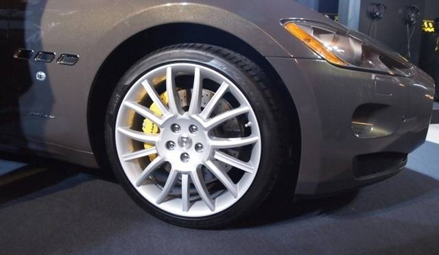 <strong>Maserati GranCabrio FENDI｜マセラティ グランカブリオ フェンディ</strong>　イタリア大使館にて公開されたデモカー