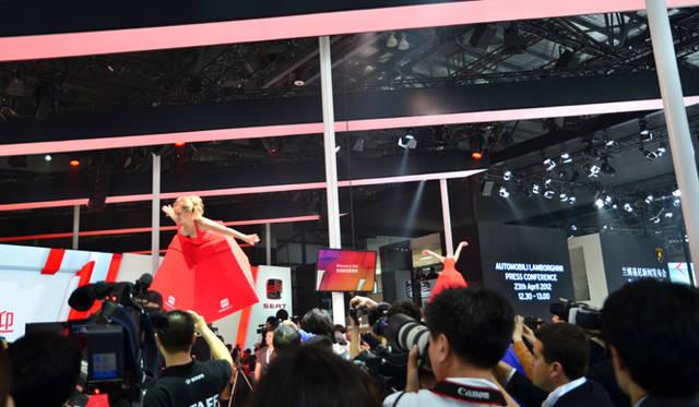 北京国際モーターショー プレスデイ初日