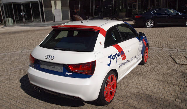 <strong>Audi A1 SAMURAI BLUE｜アウディA1サムライブルー</strong>