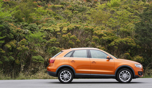 <strong>Audi Q3 2.0TFSI quattro 211PS｜アウディQ3 2.0 TFSIクワトロ 211PS</strong>