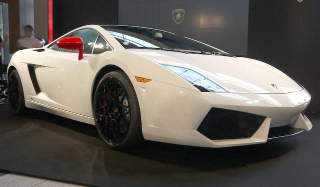 <strong>Lamborghini Gallardo LP560-4 Bianco Rosso｜ランボルギーニ ガヤルド LP560-4 ビアンコ・ロッソ</strong>