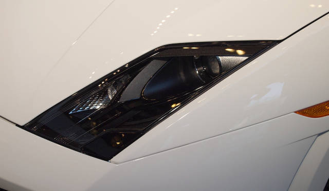 <strong>Lamborghini Gallardo LP560-4 Bianco Rosso｜ランボルギーニ ガヤルド LP560-4 ビアンコ・ロッソ</strong>