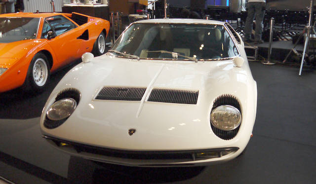 <strong>Lamborghini Miura｜ランボルギーニ ミウラ</strong>