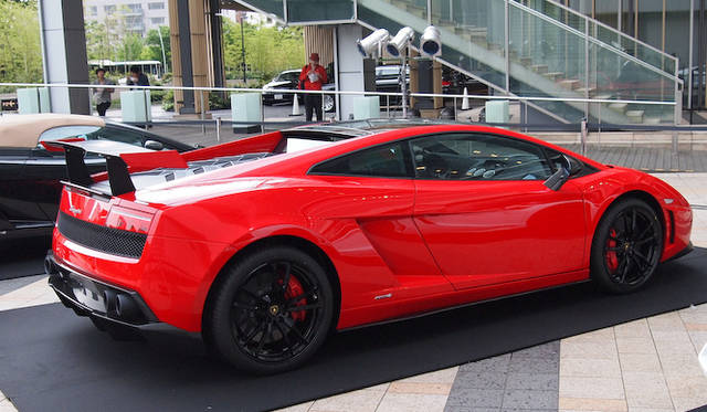 <strong>Lamborghini Gallardo LP570-4 Super Trofeo Stradale｜ランボルギーニ ガヤルドLP570-4スーパートロフェオ・ストラダーレ</strong>