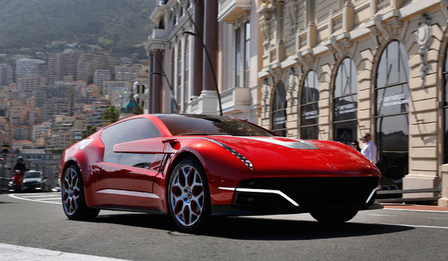 <strong>LOUIS VUITTON CLASSIC SERENISSIMA RUN 2012</strong>