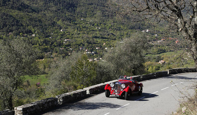 <strong>LOUIS VUITTON CLASSIC SERENISSIMA RUN 2012</strong>