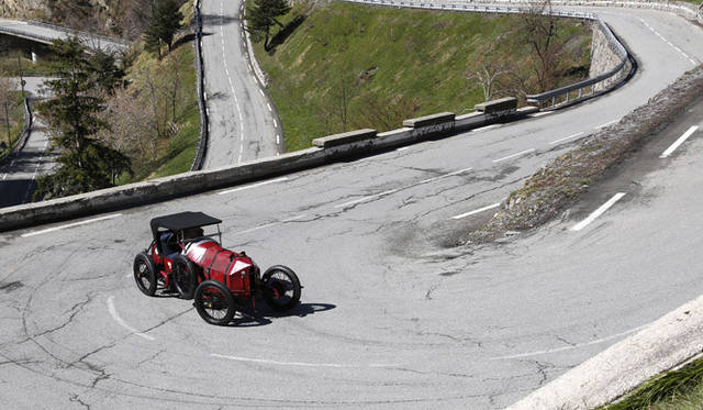 <strong>LOUIS VUITTON CLASSIC SERENISSIMA RUN 2012</strong>