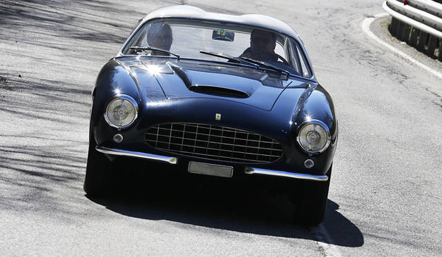 <strong>LOUIS VUITTON CLASSIC SERENISSIMA RUN 2012</strong>