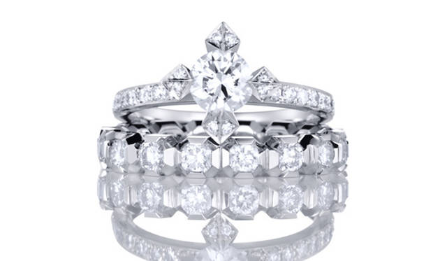 <strong>CORE JEWELS│コアジュエルス</strong>　ブライダルラインより。エンゲージリング