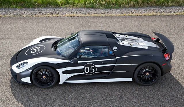 <strong>Porsche 918 Spyder｜ポルシェ 918 スパイダー</strong>