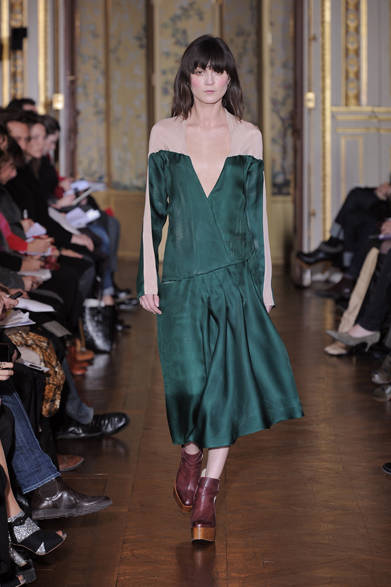 <strong>ANNE VALERIE HASH｜アン・ヴァレリー・アッシュ</strong>　2012-13年秋冬コレクション