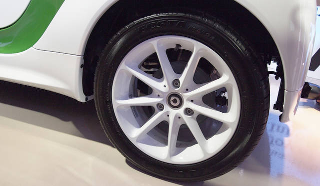 <strong>smart electric drive｜スマート 電気自動車</strong>