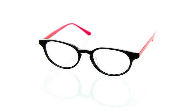 <strong>Continuer｜コンティニュエ</strong>　東京事変×EnaLloidコラボレーションモデル　椎名林檎モデル「Jeux Interdits」2万1000円