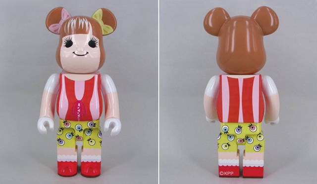 　「MEDICOM TOY EXHIBITION ’12」開催記念商品　きゃりーぱみゅぱみゅ 400％ BE@RBRICK 7140円