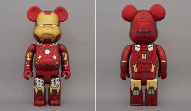 　「MEDICOM TOY EXHIBITION ’12」開催記念商品　BE@RBRICK IRON MAN MARK VII 100％ 1575円、400％ 7140円 ※写真は400％