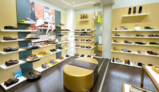 <strong>Clarks｜クラークス</strong>　クラークスオリナス錦糸町