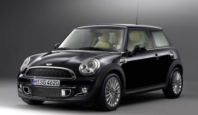 <strong>MINI INSPIRED BY GOODWOOD｜ミニ インスパイアード バイ グッドウッド</strong>