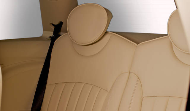 <strong>MINI INSPIRED BY GOODWOOD｜ミニ インスパイアード バイ グッドウッド</strong>