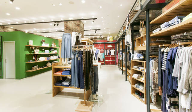 <strong>BEAMS｜ビームス</strong>　ウィメンズコーナー