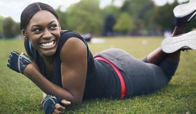 <strong>NIKE｜ナイキ</strong>　2012 サマーシーズン ナイキウィメンズ 世界の女性トップアスリートによる「THE LOOK OF SPORT」　ペリー・シェイクス・ドレイトン