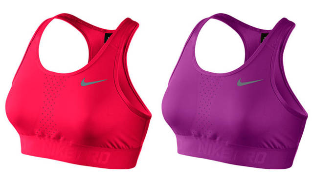 <strong>NIKE｜ナイキ</strong>　「THE LOOK OF SPORT：ショーン・ジョンソン」　ナイキプロ ハイパークール ブラトップ 各3465円