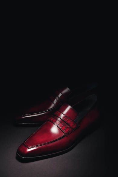 <strong>Berluti｜ベルルッティ</strong>　「アンディ・ローファー」50周年記念モデル。38万8500円（ベルルッティ）