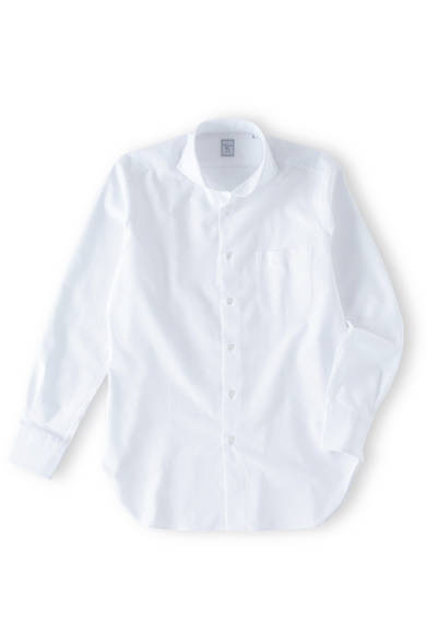 <strong>阪急MEN’S TOKYO｜6月 “ハイセンスに楽しむクールビズ”</strong>　カッタウェイ長袖絡み織シャツ1万1550円（HITOYOSHI）