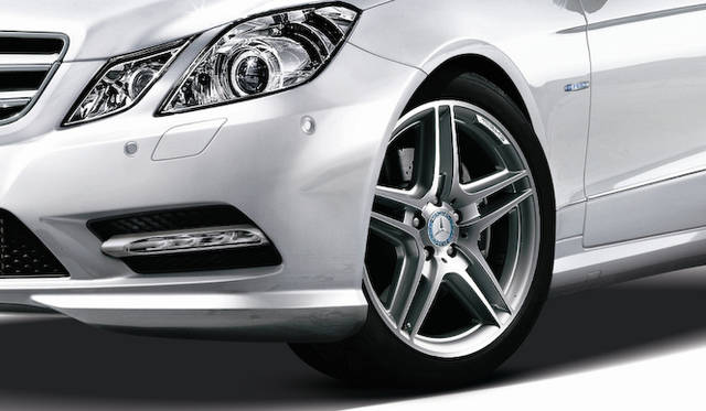 <strong>Mercedes-Benz E-Class coupe & Cabriolet｜メルセデス・ベンツ Eクラス クーペ & カブリオレ</strong>
