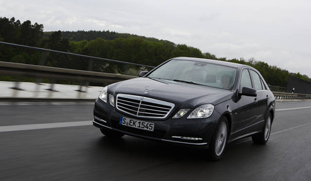 <strong>Mercedes-Benz E300 BlueTEC Hybrid｜メルセデス・ベンツ E300 ブルーテック ハイブリッド</strong>