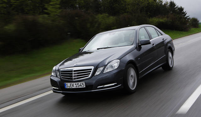 <strong>Mercedes-Benz E300 BlueTEC Hybrid｜メルセデス・ベンツ E300 ブルーテック ハイブリッド</strong>