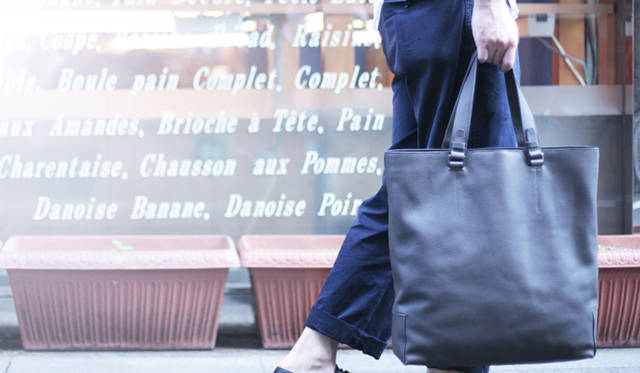 <strong>LANVIN｜ランバン</strong>　12万7050円（ランバン ジャパン／Tel. 03-3289-2782）　http://www.lanvin.com/