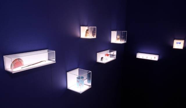 <strong>Lumiotec</strong>　ミラノサローネでの展示のようす