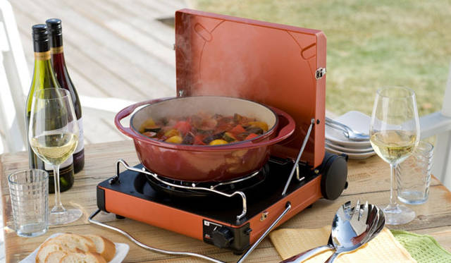 <strong>Iwatani｜岩谷産業</strong>　「カセットフー マーベラス」　カラー：サンセットオレンジ